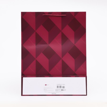Gift Package "Red Romb", 33 x 42.5 x 10 cm-1