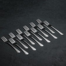 A set of canteen forks 