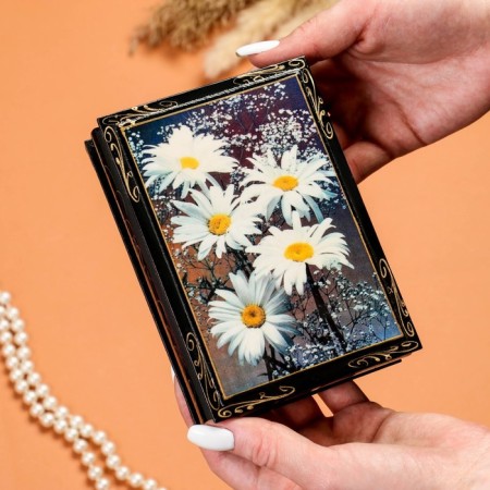 Gerberes box, 10 × 14 cm, lacquer miniature-2