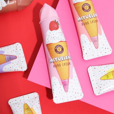 Hand cream "Strawberry with ice cream" Moisturizing, 30 ml