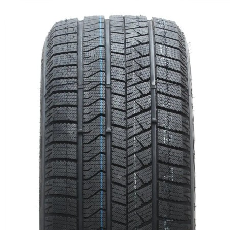 Winter Non -Speed ​​DoubleStar DW16 235/50 R20 100T-3