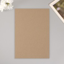 A set of hard felt 