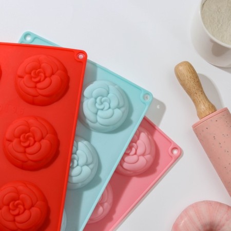 Baking shape of the share "Flowers. Peonies ”, silicone, 8 cells, 28 × 16 × 2 cm, cell diameter 5.5 cm, color mix-5