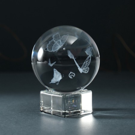 Souvenir glass ball "Butterflies" d = 6 cm