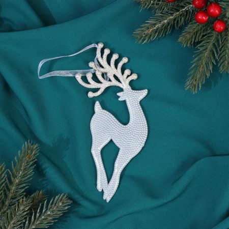 Jewelry decoration "Glearly horns shine" 8x18 cm, white