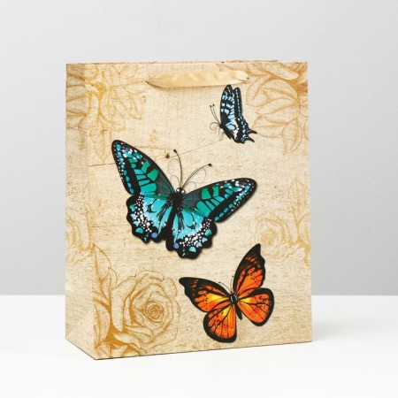 Laminated "butterflies" 26x32x12 package