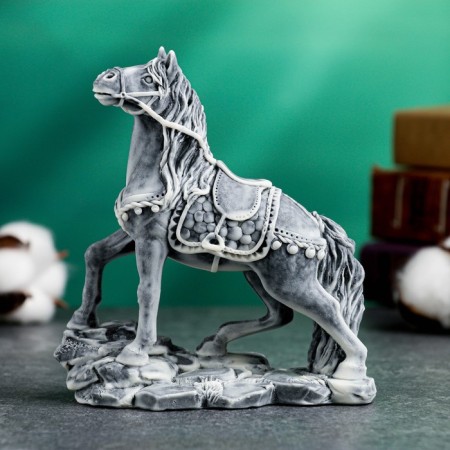 Figure "Bogatyr horse in the harness" 13cm