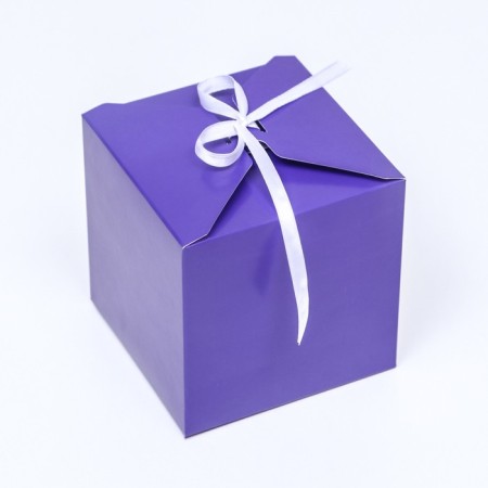 The box is folding, square, purple, 10 x 10 x 10 cm,-1