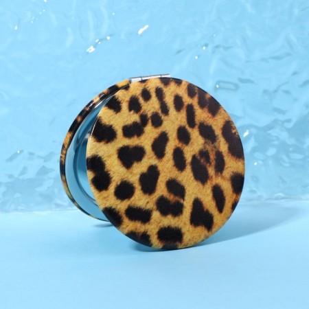 Folding mirror “Animal”, d = 7 cm, with an increase, artificial leather, color “leopard”-4