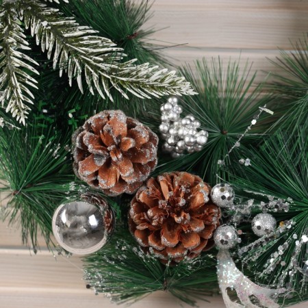New Year's Wreath D-40 cm "Bloss Festival" Berry Berries Balls-1