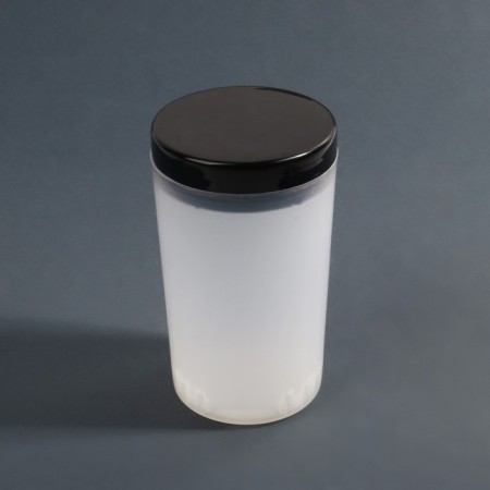 A capacity for cleaning and storing brushes, with holders and a lid, 200 ml, the color is transparent/black-2