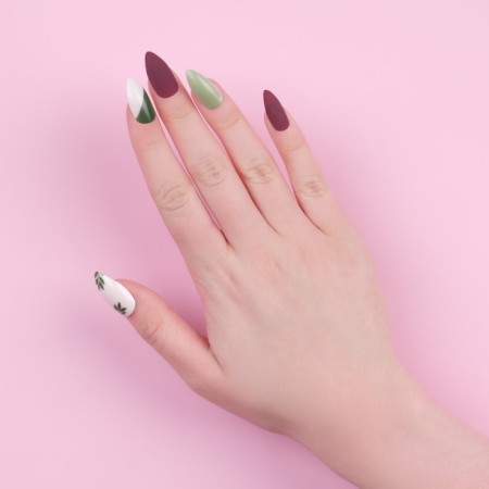 Follow nails, 24 pcs, with glue plates, almond shape, matte burgundy/green/white color-13
