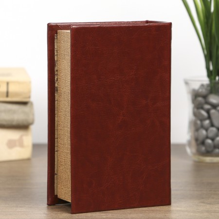 Broke-Book tree "Three musketeers" to leatherette 17x11x5 cm-3