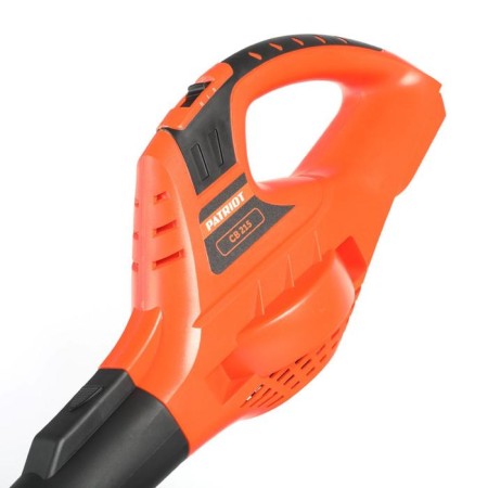 Patriot CB21521VUES, 21B, Li-Ion, 107 m3/h, 42 m/s, without battery and ZU-4