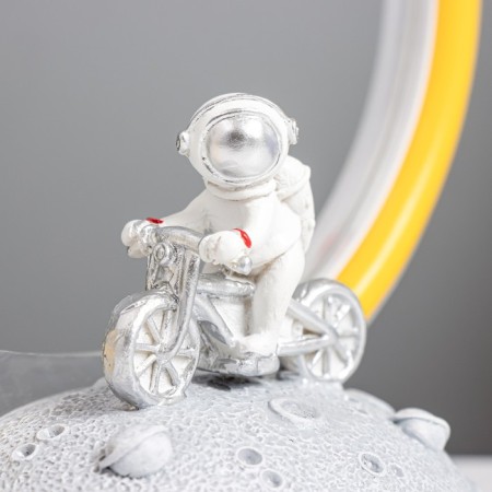 The desktop "Space cyclist" LED 5W USB 15x9.5x17.5cm Risalux-4
