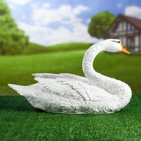 Garden figure "Swan floats" 26x46cm-1