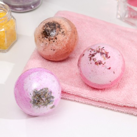 A set of boiling balls Bonjour 3 pcs, coffee, lavender, rose, 360 g-2
