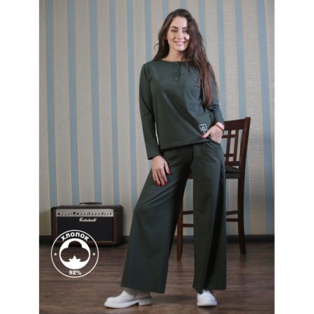 Trouser suit, size 48, khaki color