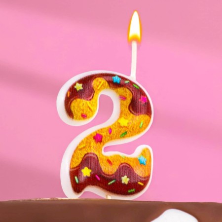 Candle for the cake "Cookies with chocolate icing", number 2, 5.5 cm