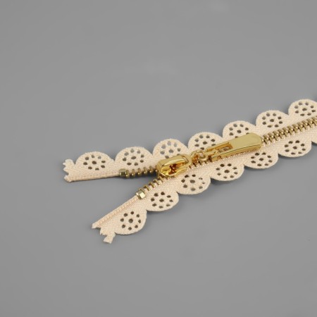 Metal zipper, No. 3, non -proceeding, automatic lock, 30 cm, beige/gold color-1
