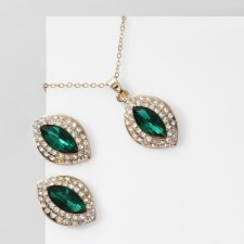 Set 2 objects: earrings, pendant 