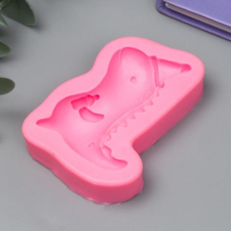 Mold Silicon "Dinosaurus in the cap" 1.9x6x8 cm-1