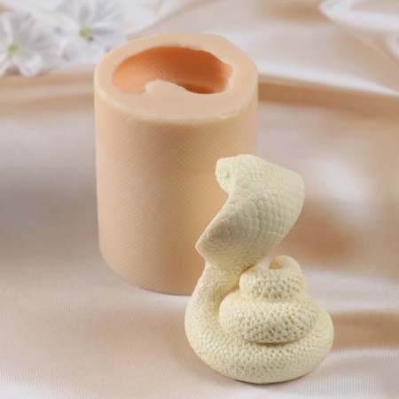 Silicone Mold "Snake No. 6" 9x6.5x6.5 cm-4