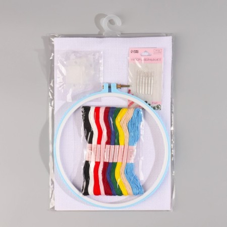 Cross -embroidery set: canvas without a pattern 30 × 20 cm, threads 10 pcs, hoop d = 18 cm, needles 6 pcs, bobbins 10 pcs, color mix-7