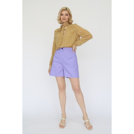 Women's shorts, size 44