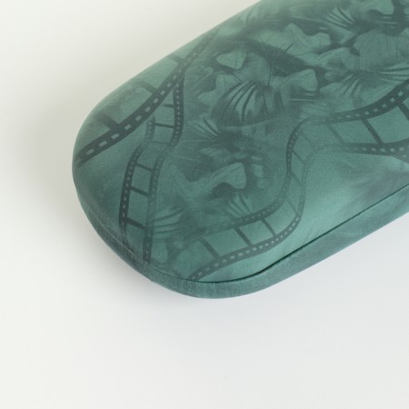 Case for glasses on the cracker, green color-2