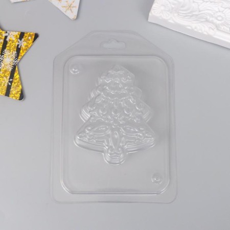 Plastic form "Disorder Christmas tree 2" 8x6.5 cm