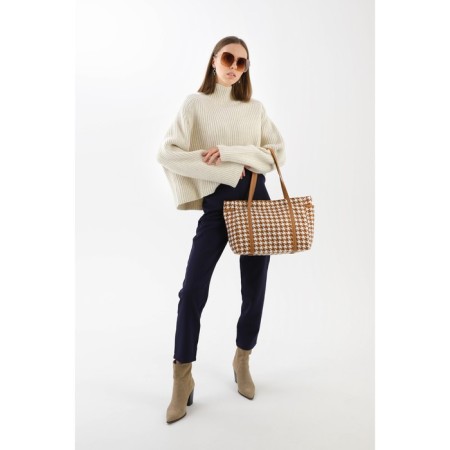 Zipper bag with lightning, beige color-3
