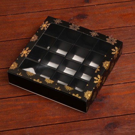 New Year. Box of 16 sweets, 17.7x17.7x3.8 cm, confectionery packaging-2