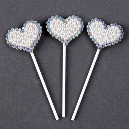 Set for decorating the cake "Brilliant hearts", in a set of 3 pcs.-1