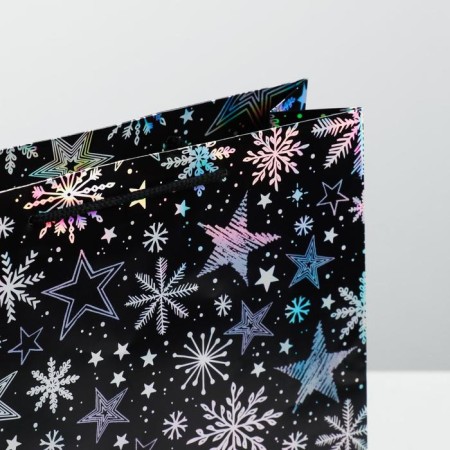 The holographic vertical package “Magic New Year”, m 26 x 30 x 9 cm, New Year-3