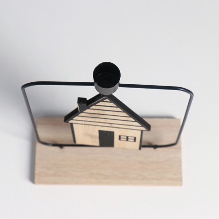 Climber metal, wood on 1 candle "House" d = 2 cm 6x15x24 cm-5