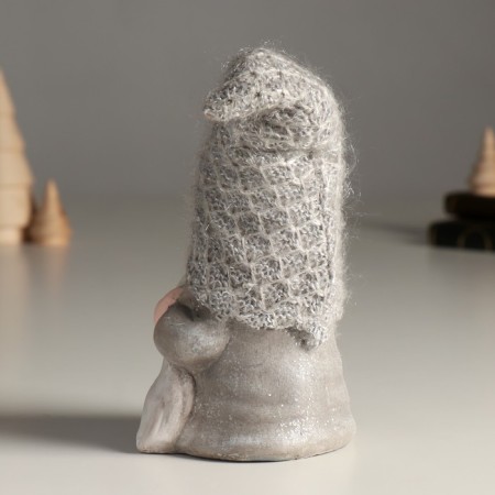 Souvenir Ceramics "Dwarf with a snowflake on the cap, in the gray" 9.7x8x16.2 cm-3