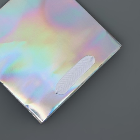 A packet for a cake with a square bottom, holographic, 15 x 15 x 15 cm-1