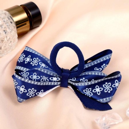 Hair elastic band "Schoolgirl" Bant Flower Ornament, 8 cm, white and blue-1