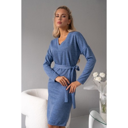 Women's dress, size 42-6