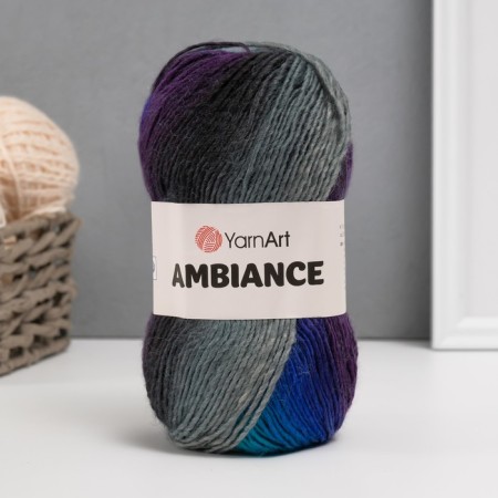 Ambiance yarn 80% acrylic, 20% wool 250m/100g (158)