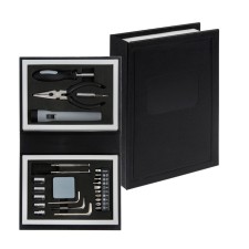 Tundra instruments, a gift plastic case 