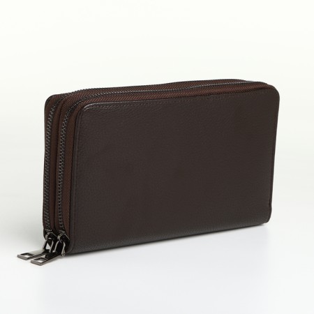 Male clutch on lightning, textura, brown color