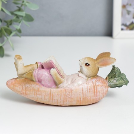 Polystone souvenir "Rabbit read a book in a carrot boat, with a bird" 6x5x14.5 cm-3