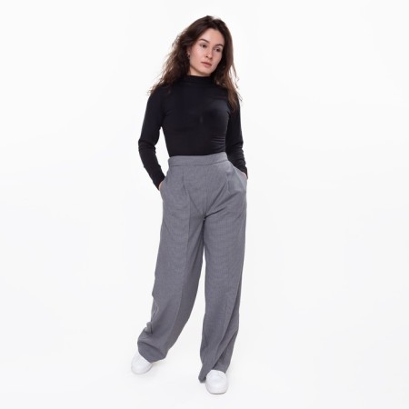 Jumper female, black color, size 48-1