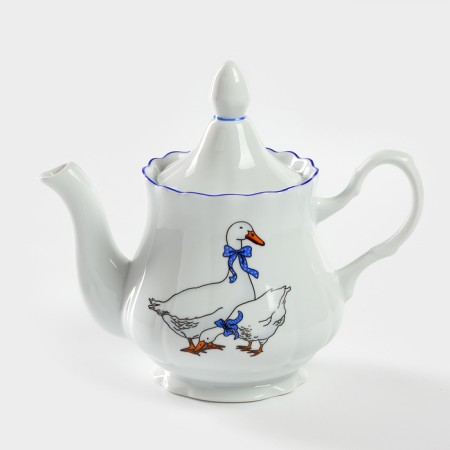 Porcelain kettle "Geese", 800 ml