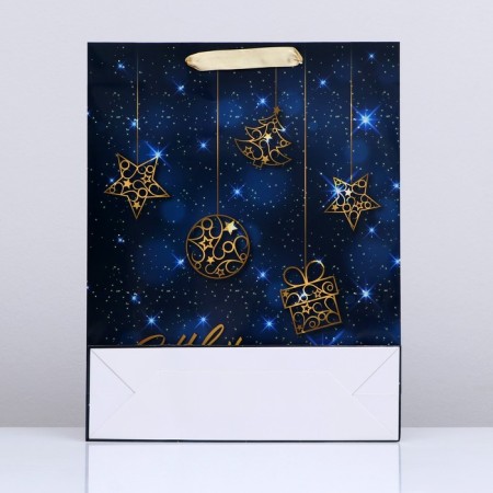 Laminated vertical "garland", 33 x 42 x 10 cm laminated-1