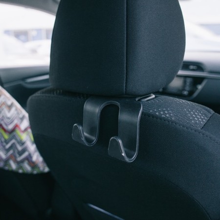 Killer-crunch on the headrest, two hooks, black