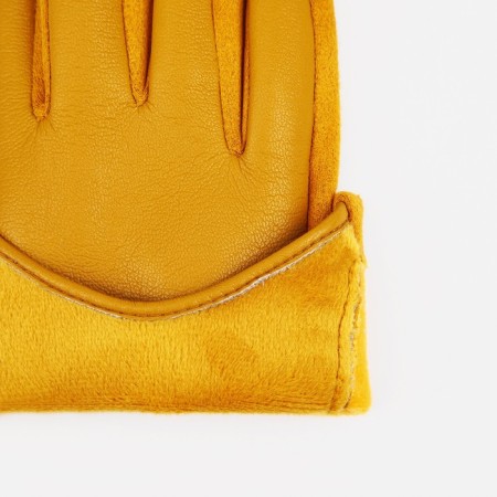 Gloves are female, dimensionless, without insulation, yellow color-2