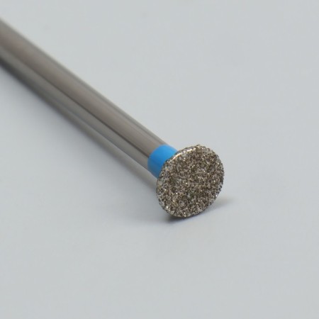 Diamond cutzes for manicure "reverse cone", medium grain, 5.5 × 3 mm, in a plastic case-2
